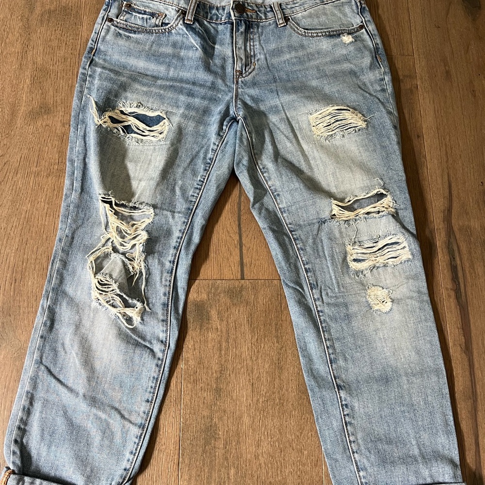 Distressed Light Blue Women's Jeans